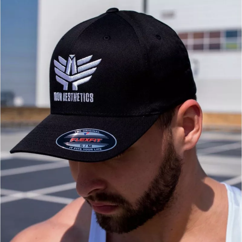 Șapcă pentru bărbați Iron Aesthetics FlexFit, neagră-1