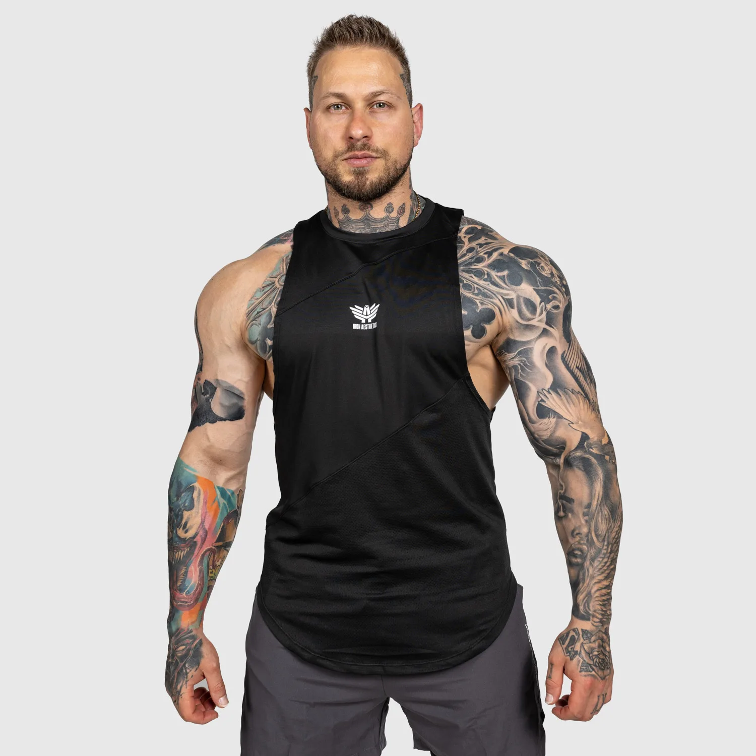 Maiou pentru antrenament Iron Aesthetics Gym Tank, negru-1