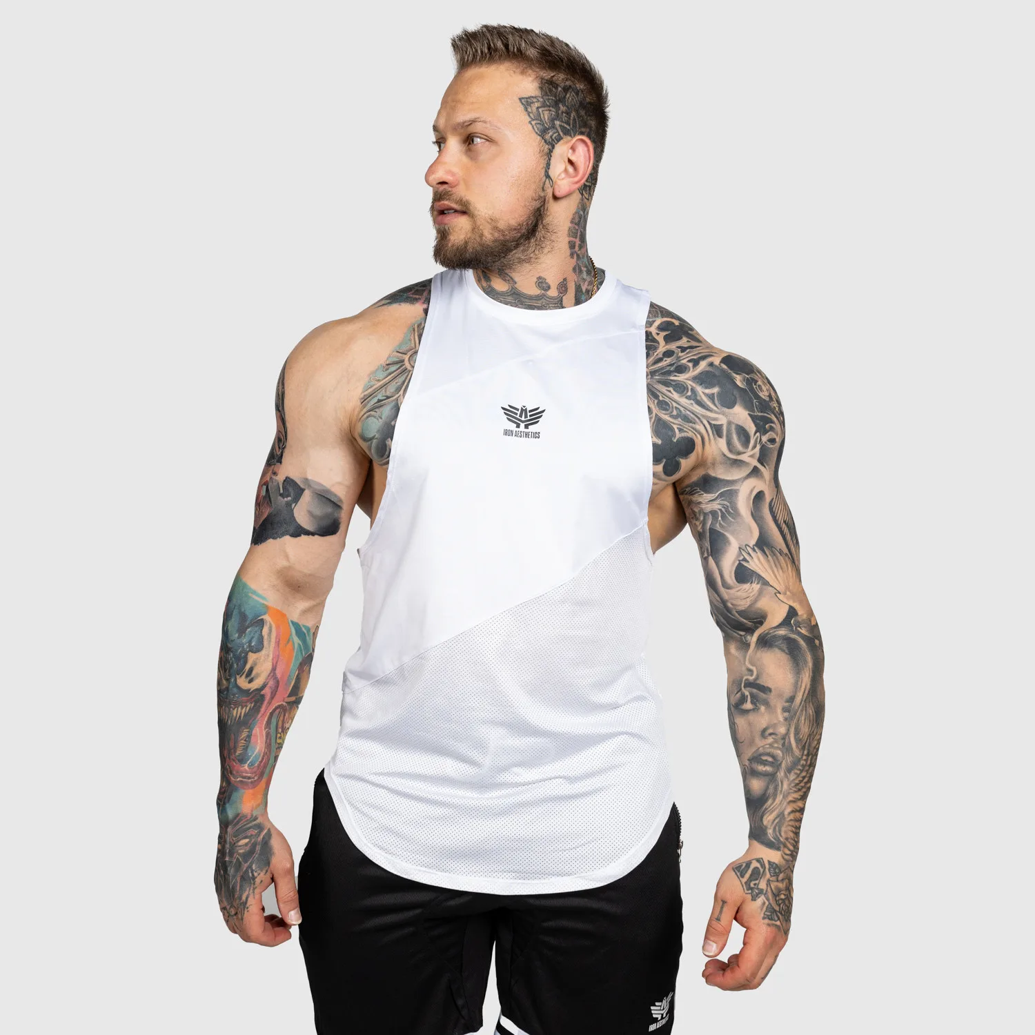 Maiou pentru antrenament Iron Aesthetics Gym Tank, alb-1