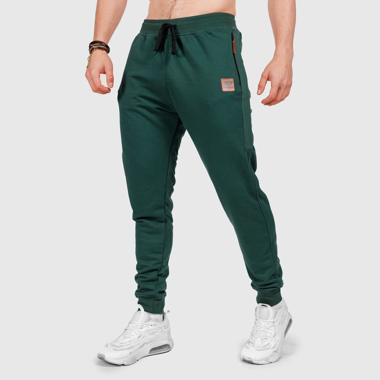 Pantaloni de trening bărbați Iron Aesthetics Grade, verzi-1