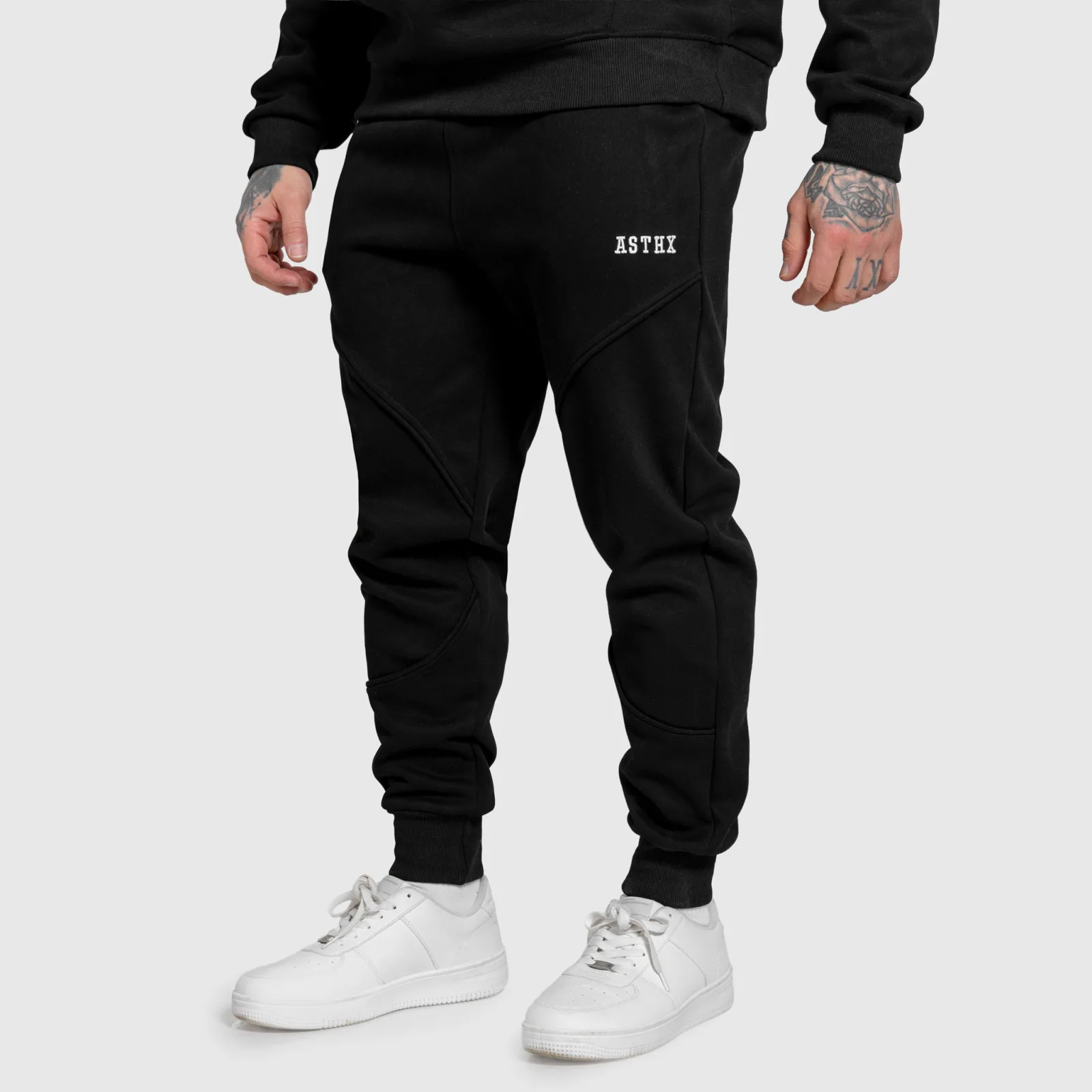Pantaloni de trening bărbați Iron Aesthetics ASTHX, negri-1