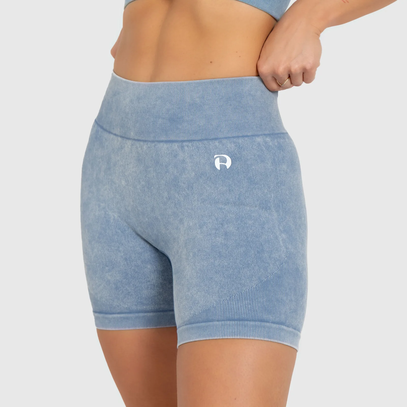 Pantaloni scurți de damă Iron Aesthetics Faded, washed blue-1