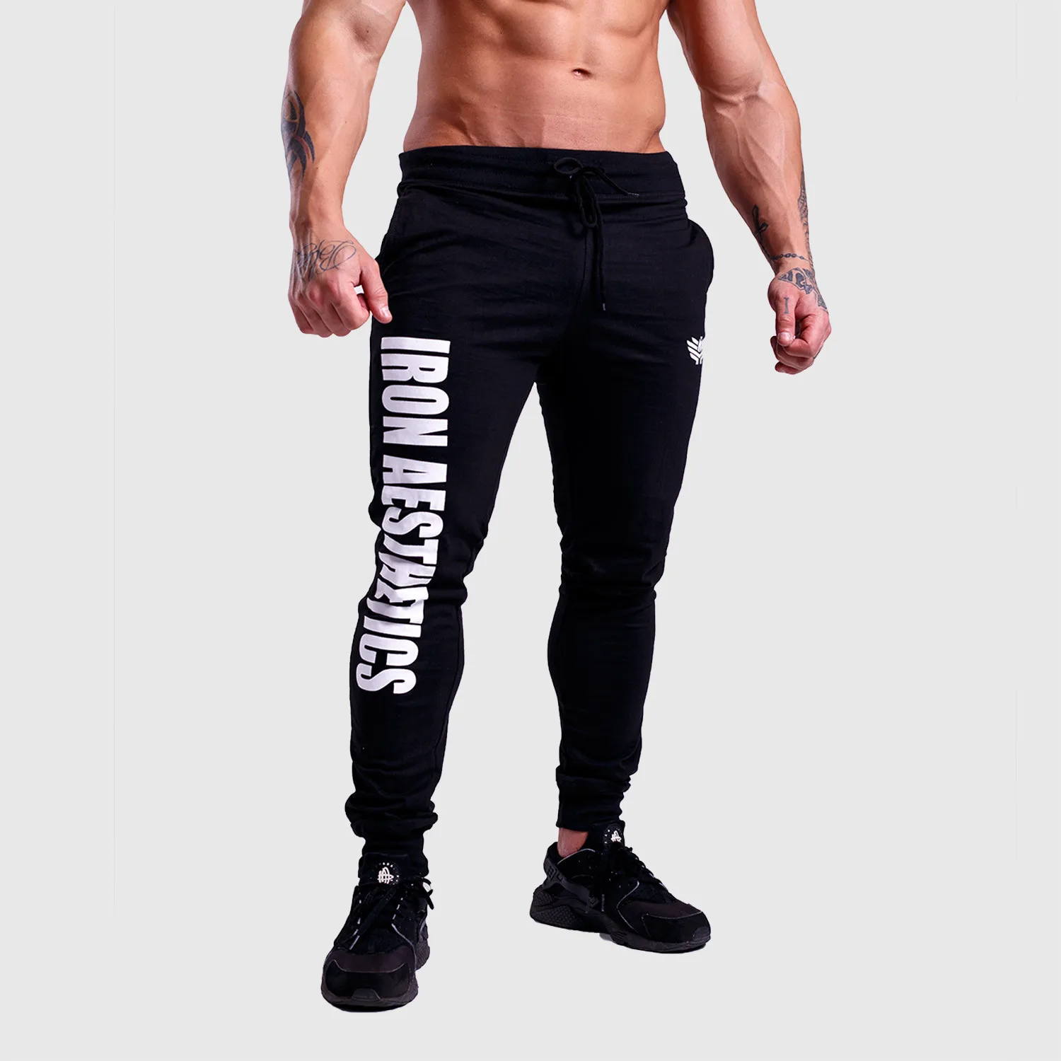Pantaloni de trening Jogger Iron Aesthetics Vertical, negri-albi - PRODUS DEFECT-1