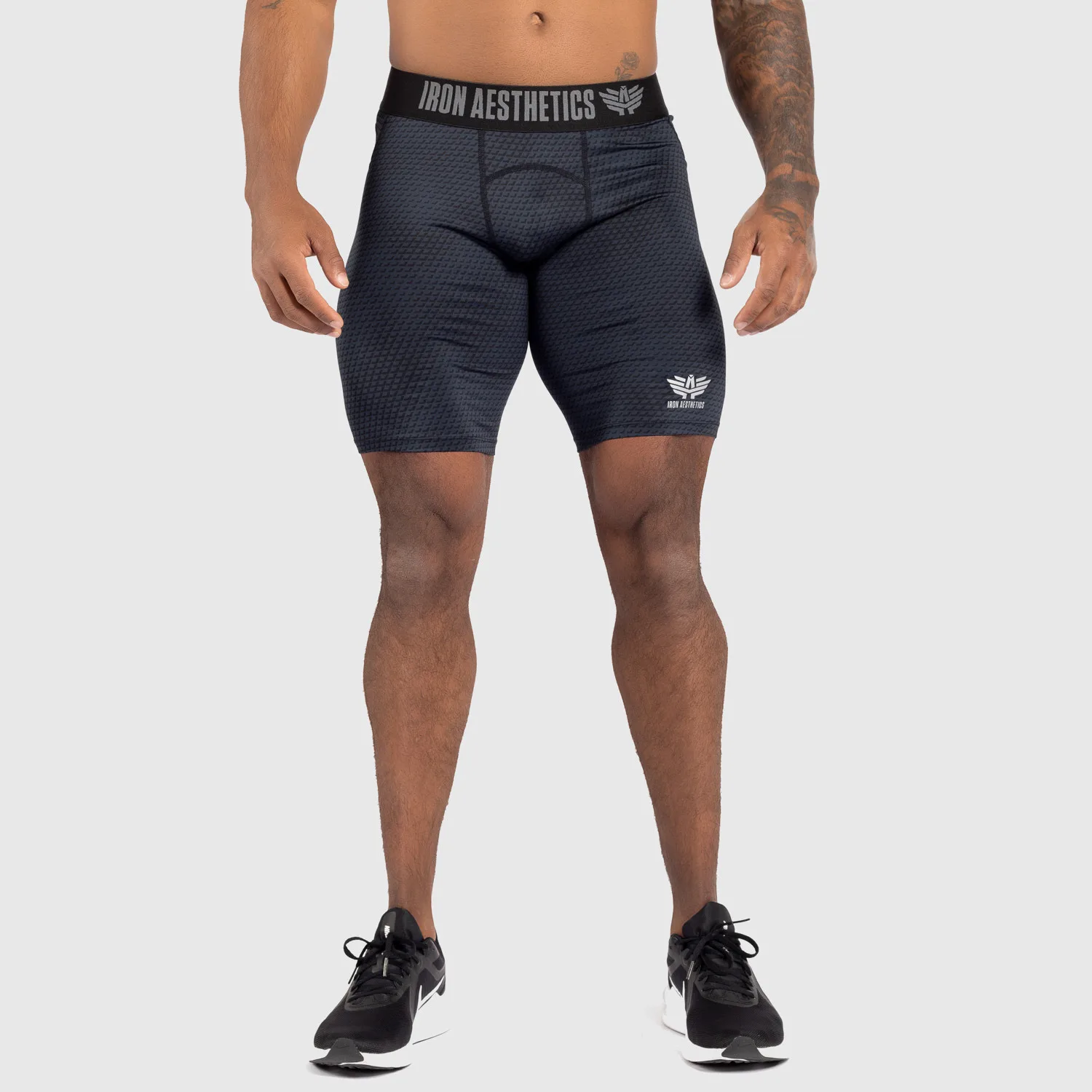 Șorturi funcționale Iron Aesthetics Evolution, negre-1